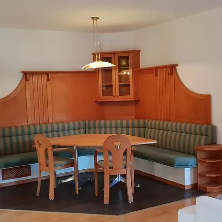 Gasthof Zur Linde Guest house